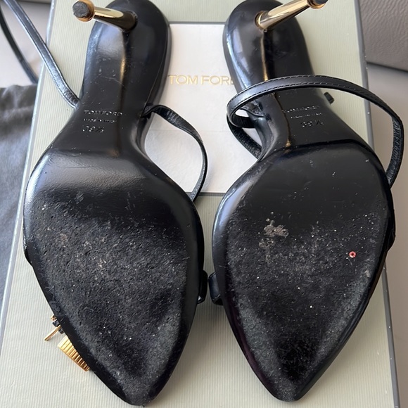 COPY - Authentic Tom Ford Padlock heels size 39.5 - Picture 7 of 10